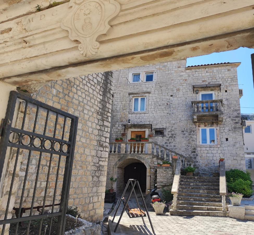 Studios Kadena Trogir Bagian luar foto