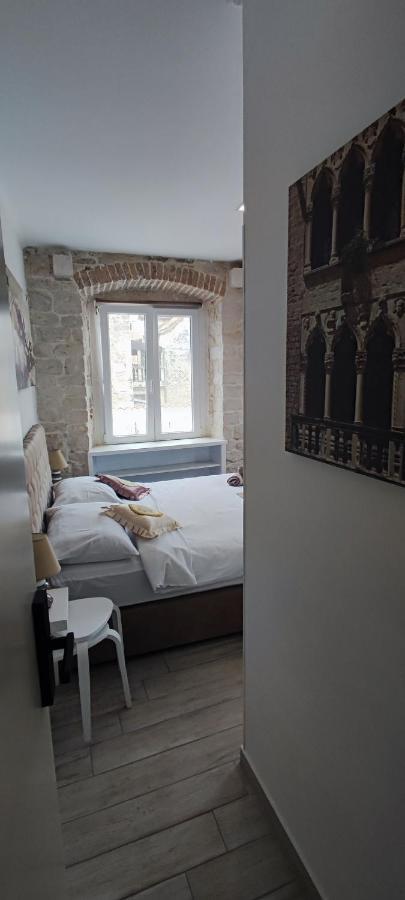 Studios Kadena Trogir Bagian luar foto