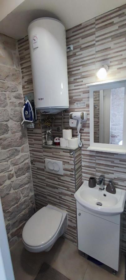 Studios Kadena Trogir Bagian luar foto
