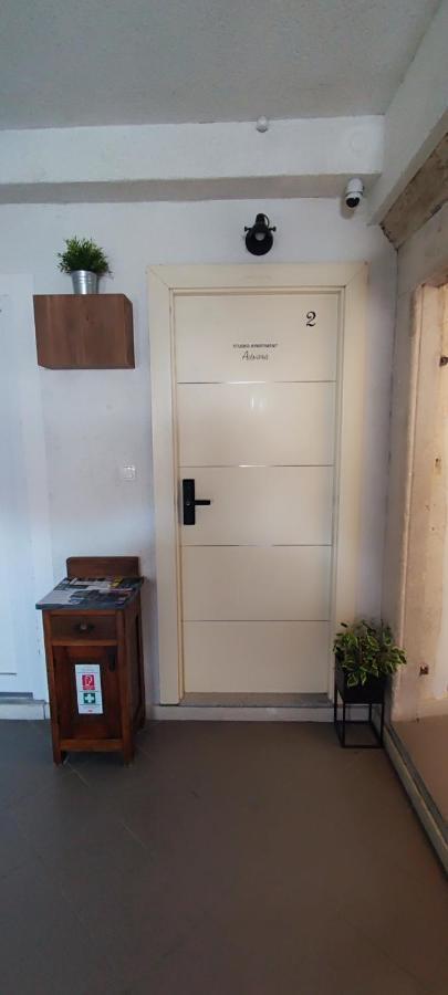 Studios Kadena Trogir Bagian luar foto