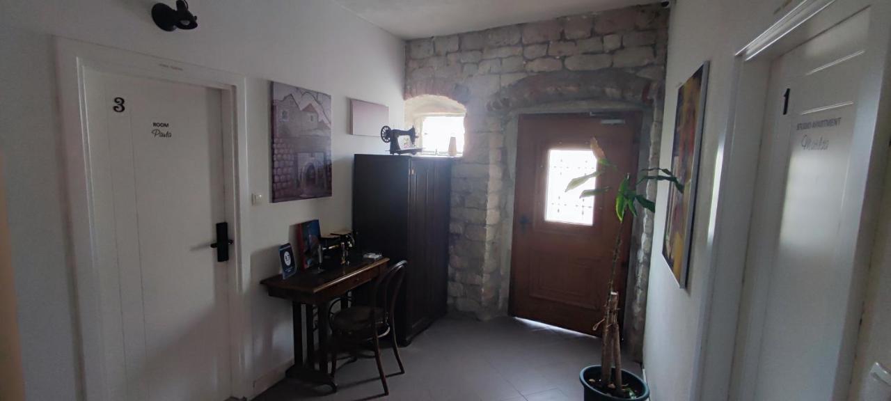 Studios Kadena Trogir Bagian luar foto
