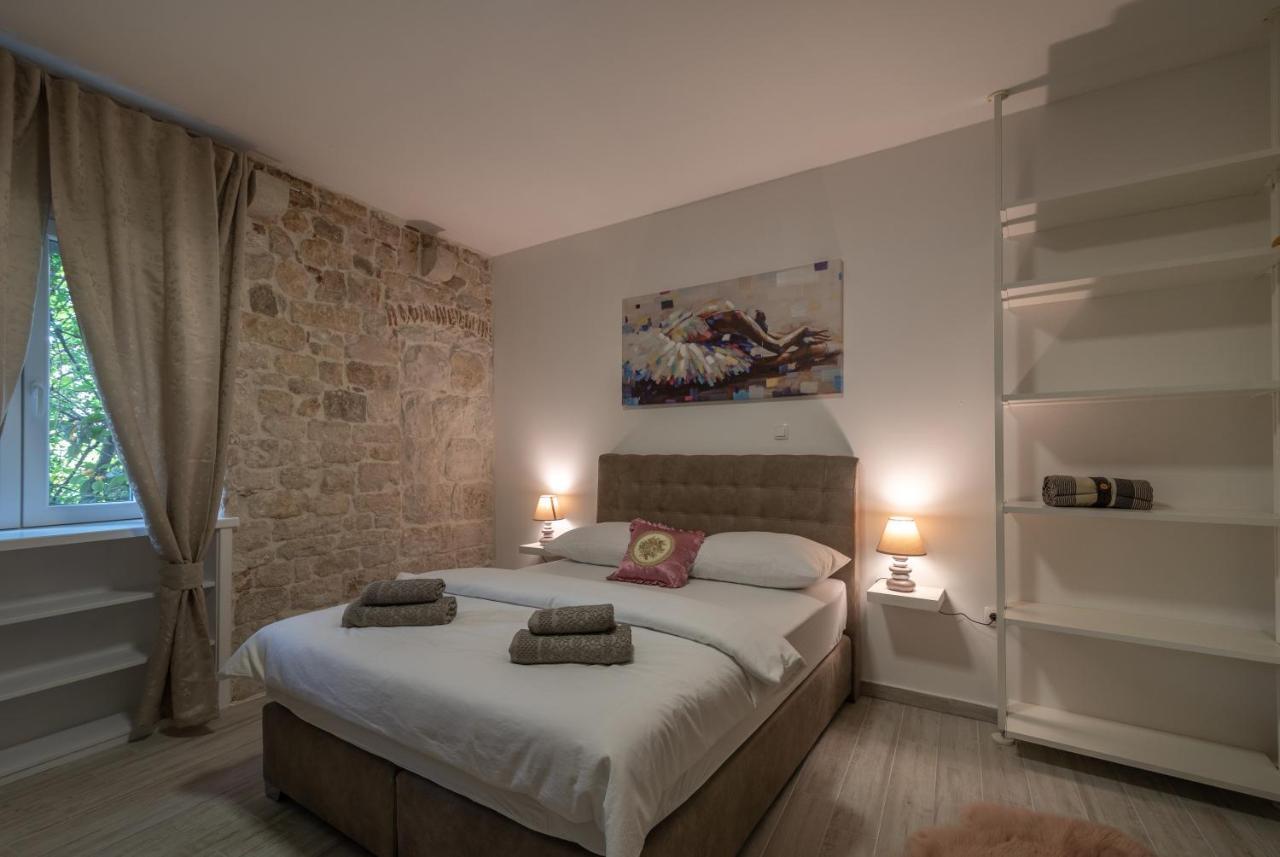 Studios Kadena Trogir Bagian luar foto